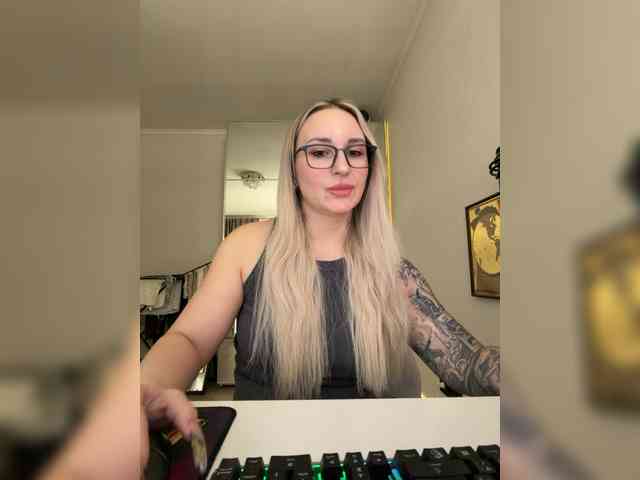 FetishTeacher webcam