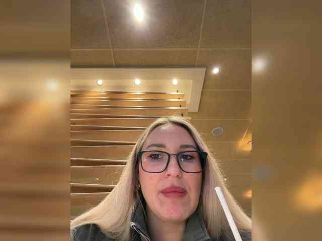 Miss-Fetish Miss-Fetish