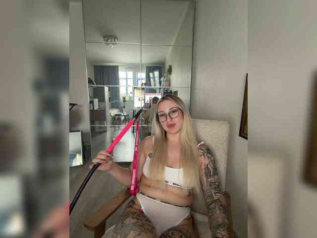 FetishTeacher webcam