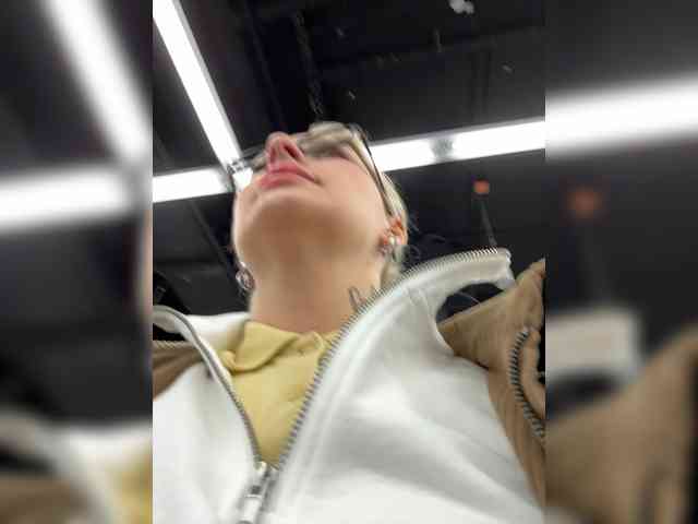 FetishTeacher webcam