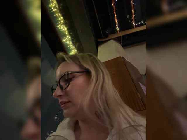 Miss-Fetish Miss-Fetish