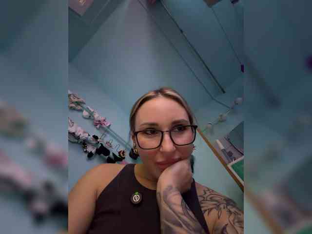 FetishTeacher webcam