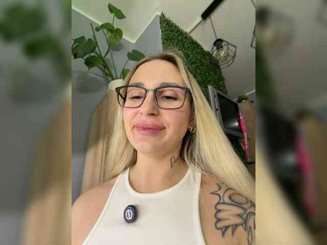 FetishTeacher webcam