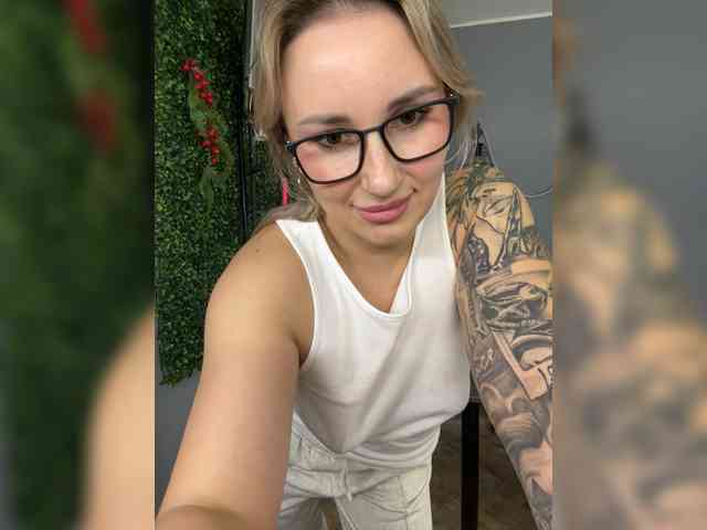 Miss-Fetish Miss-Fetish