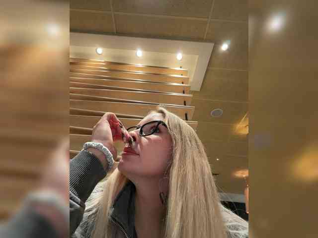 FetishTeacher webcam