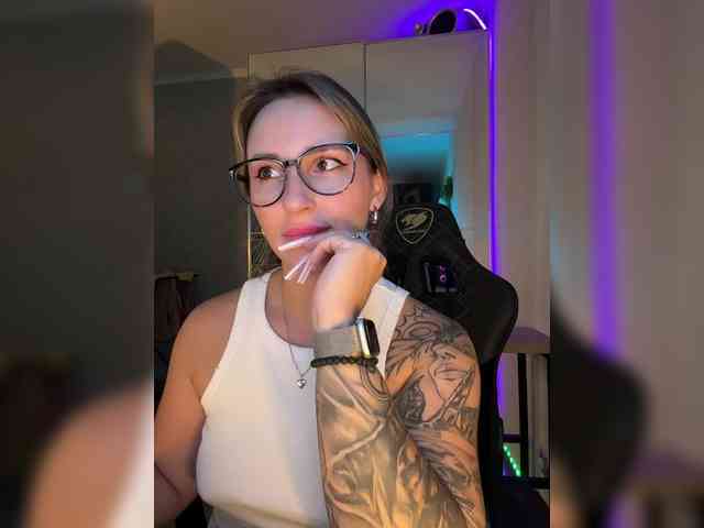 FetishTeacher webcam