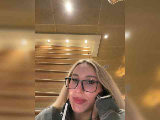 FetishTeacher webcam