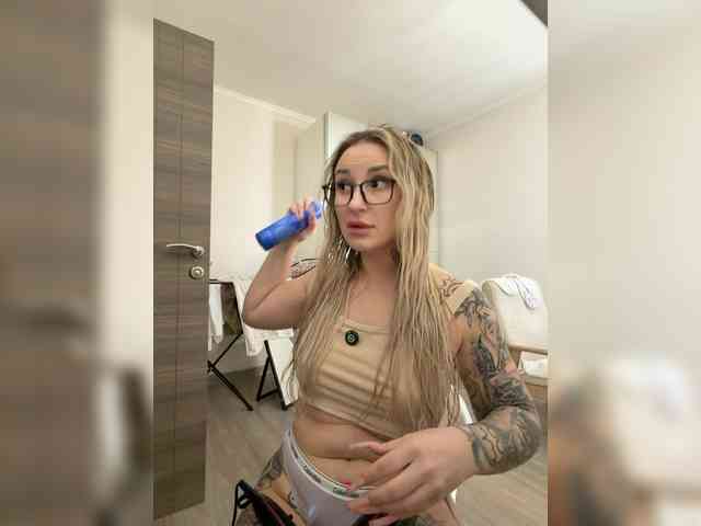 FetishTeacher webcam