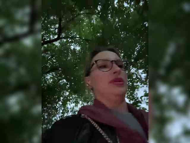 FetishTeacher webcam