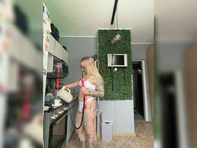 FetishTeacher webcam