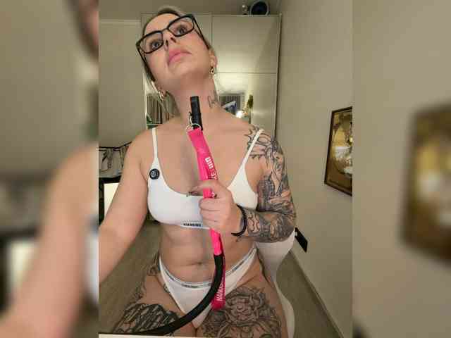 FetishTeacher webcam