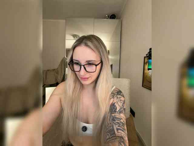 FetishTeacher webcam