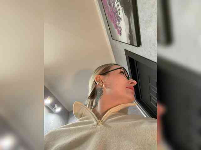 FetishTeacher webcam