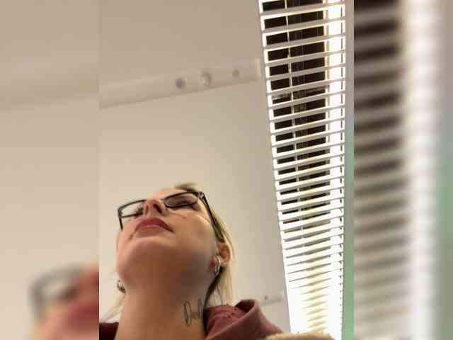 Miss-Fetish Miss-Fetish