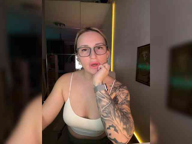 FetishTeacher webcam