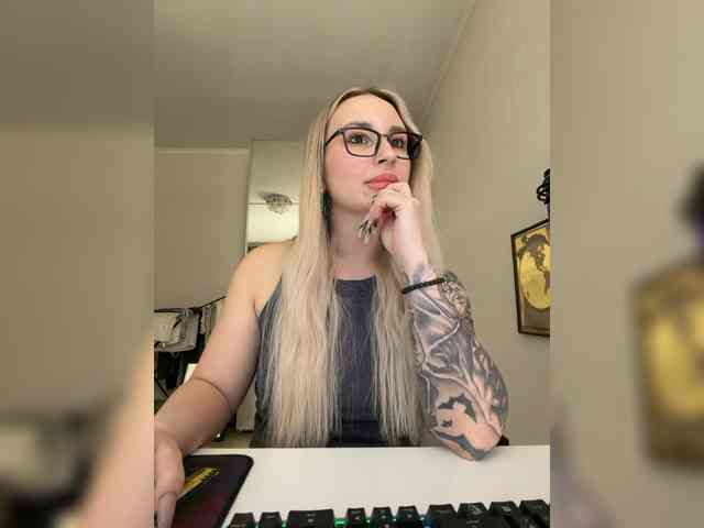 FetishTeacher webcam