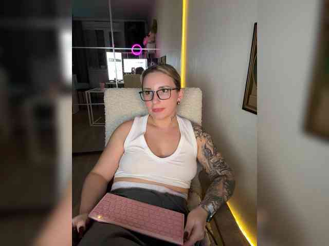 Miss-Fetish Miss-Fetish