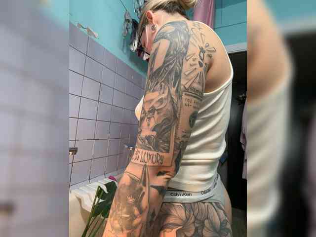 FetishTeacher webcam