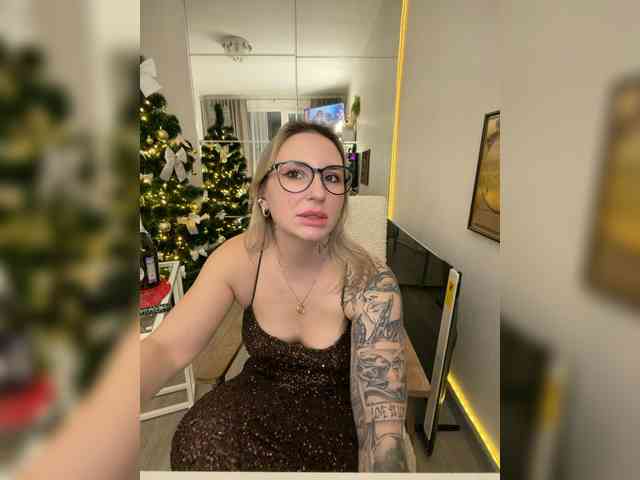 Miss-Fetish Miss-Fetish