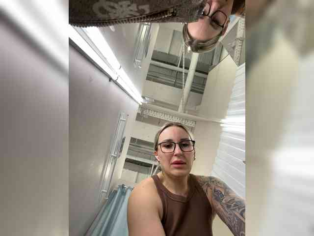 FetishTeacher webcam