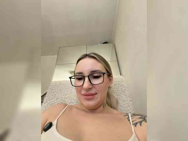 FetishTeacher webcam