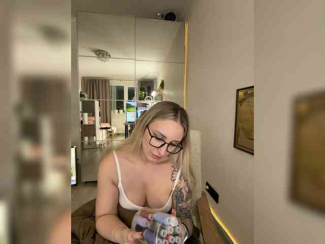 Miss-Fetish Miss-Fetish