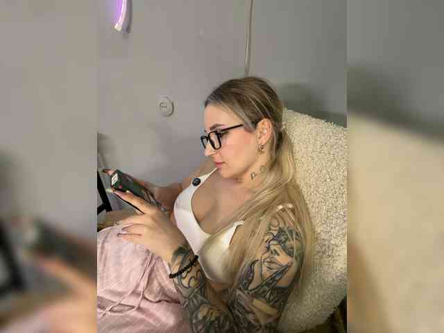 FetishTeacher webcam