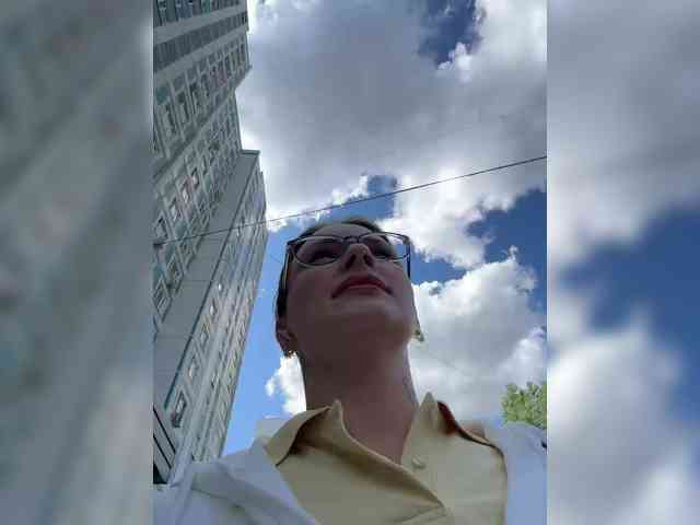 Модель: FetishTeacher