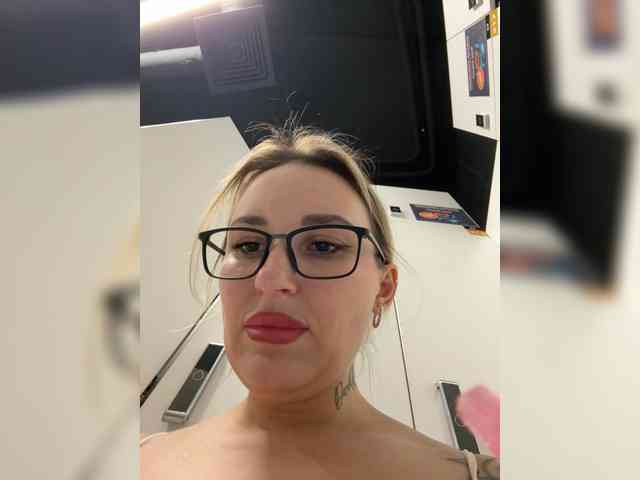 FetishTeacher webcam