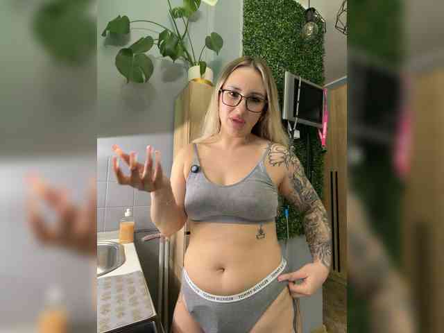 FetishTeacher webcam