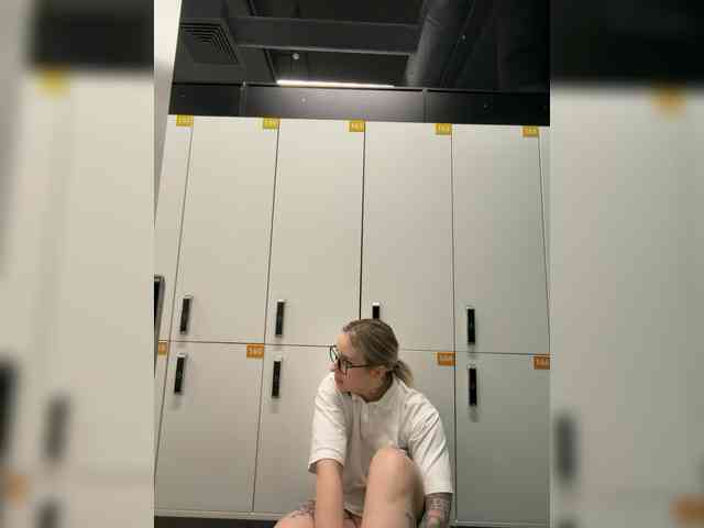 FetishTeacher webcam