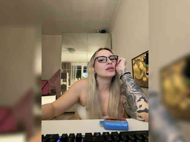 FetishTeacher webcam