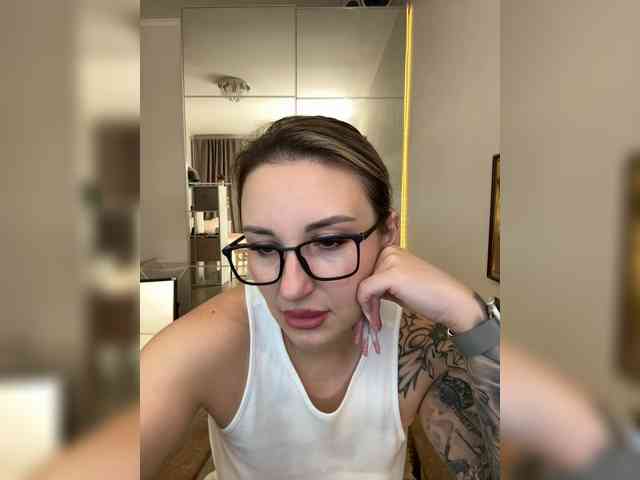 Miss-Fetish Miss-Fetish