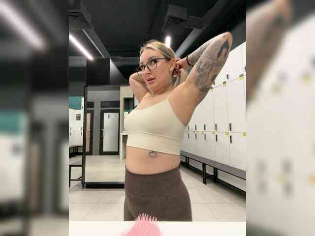 FetishTeacher webcam