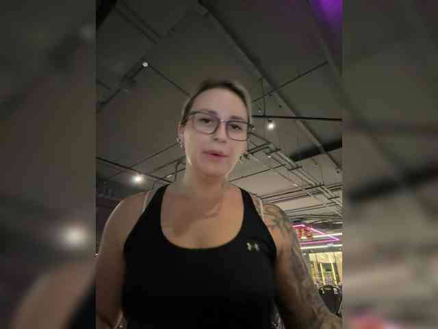 FetishTeacher webcam