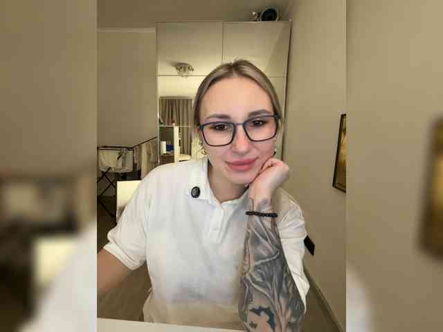 FetishTeacher webcam