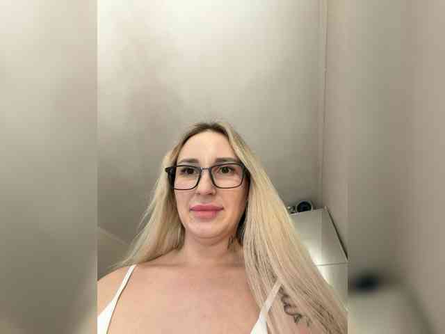 Miss-Fetish Miss-Fetish