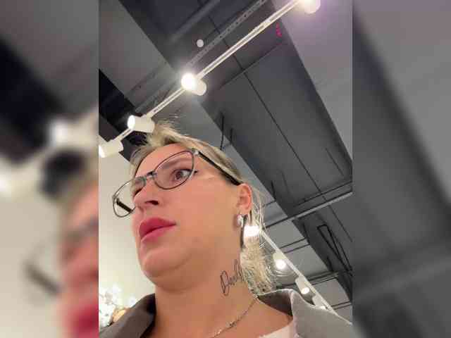 FetishTeacher webcam