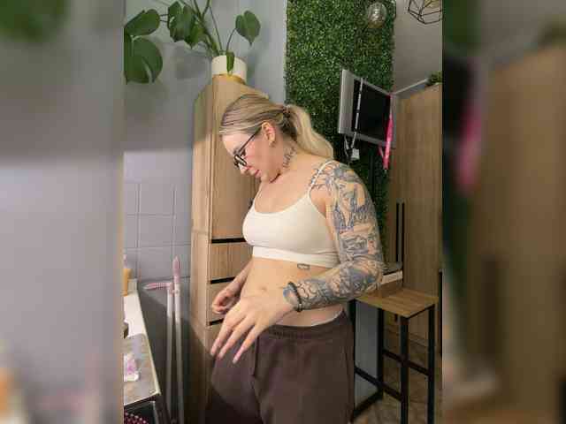 FetishTeacher webcam