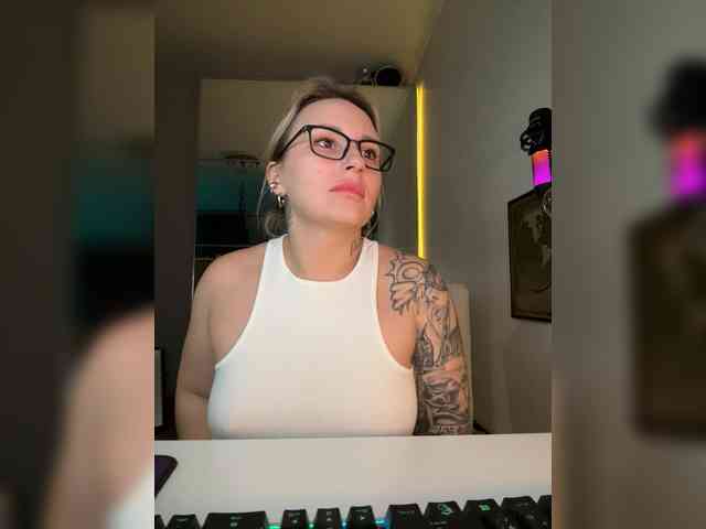 FetishTeacher webcam