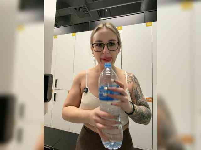 FetishTeacher webcam