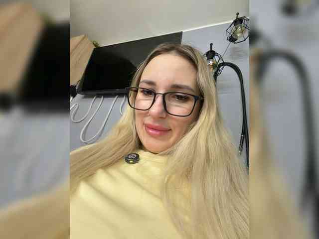 FetishTeacher webcam