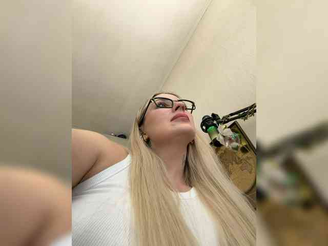 Miss-Fetish Miss-Fetish