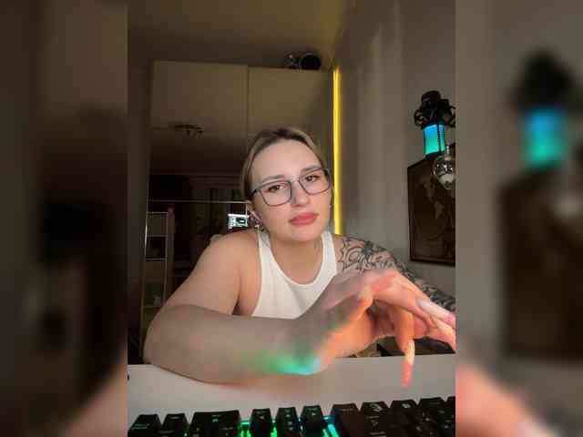 FetishTeacher webcam