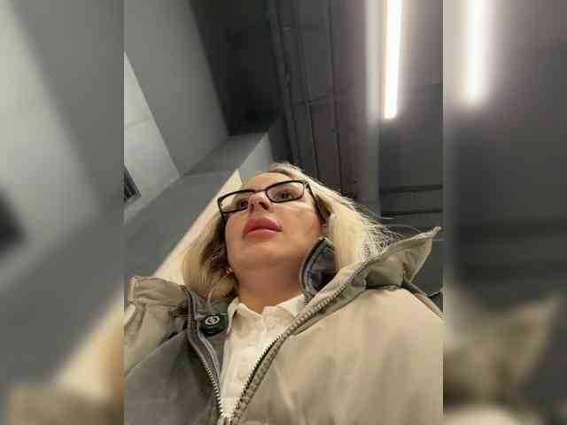 FetishTeacher webcam