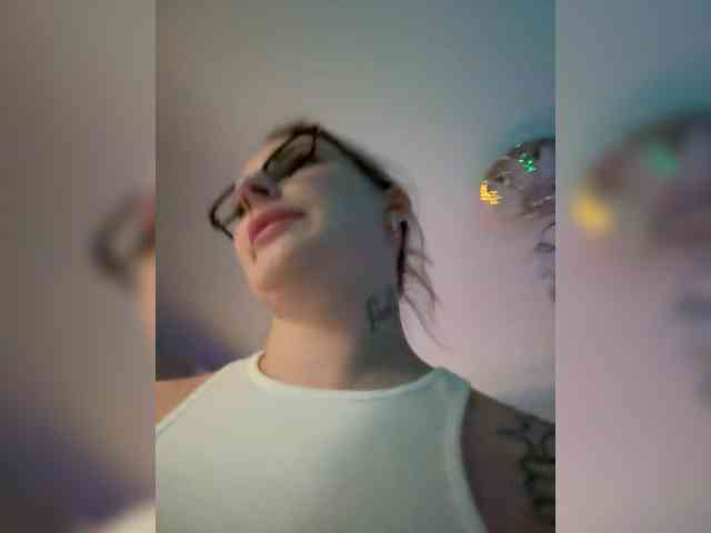 FetishTeacher webcam