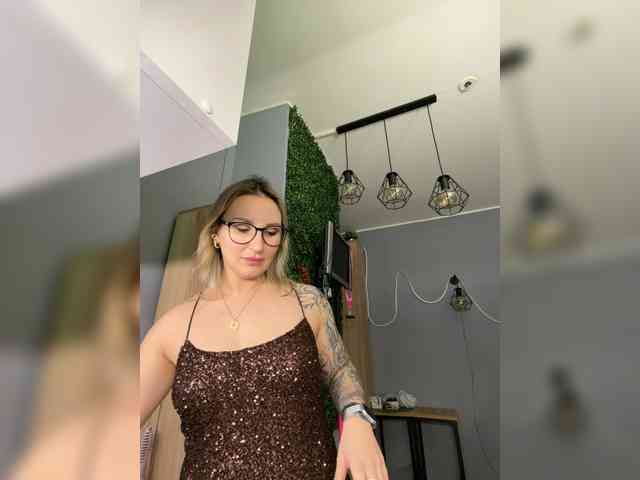 FetishTeacher webcam