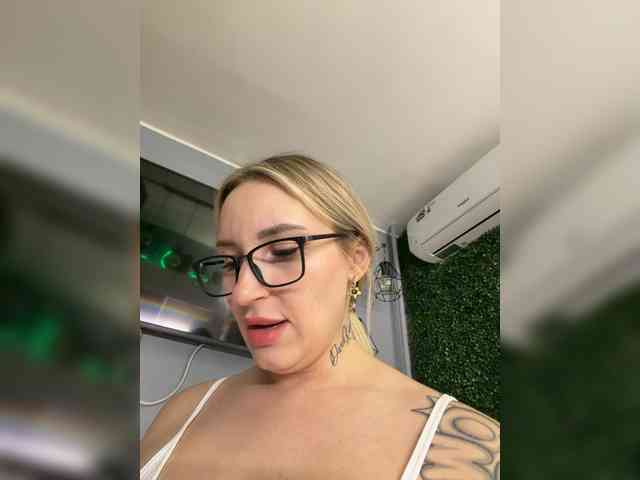 FetishTeacher webcam