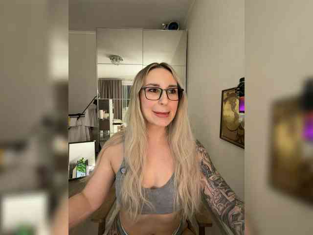 FetishTeacher webcam