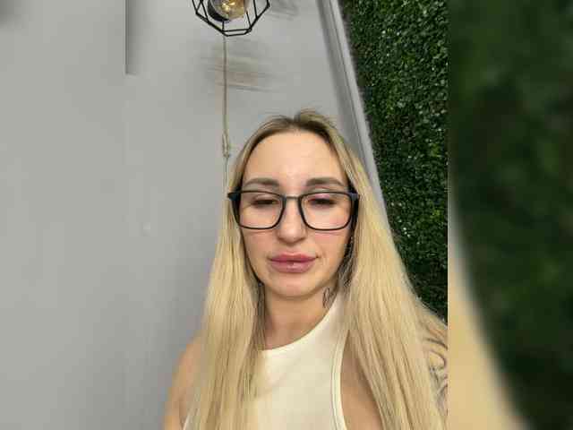 FetishTeacher webcam